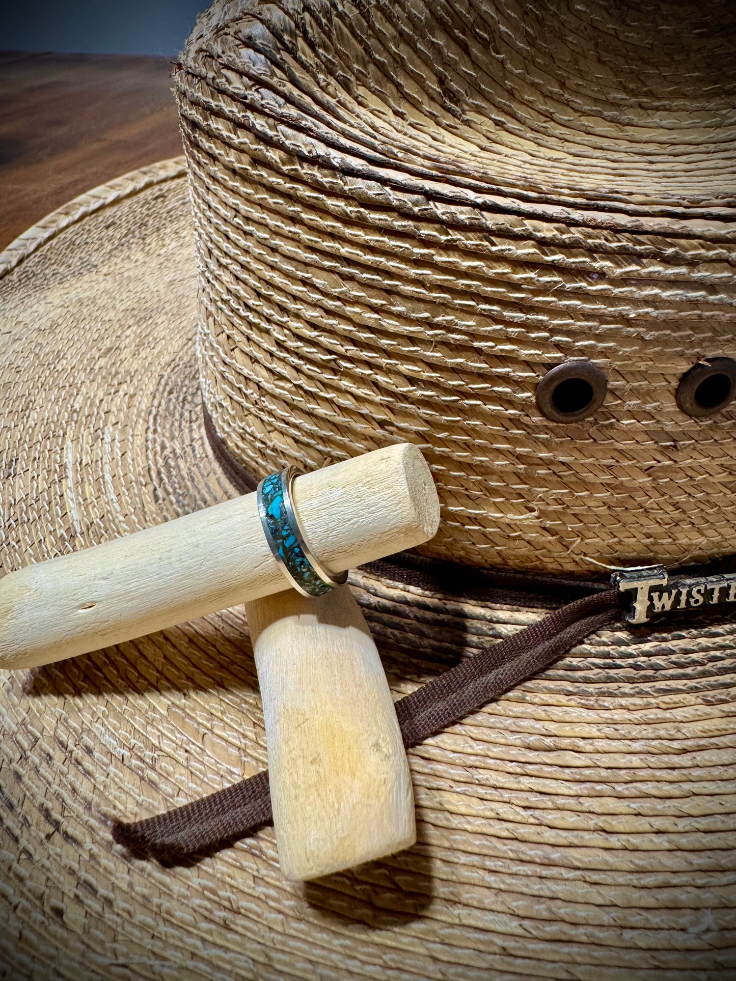 Women’s Kingman size 9 inlay ring