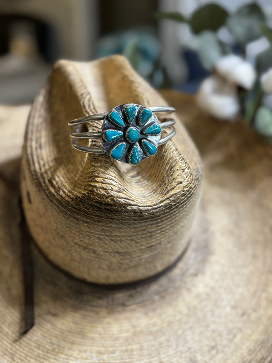 Kingman turquoise bracelet 5-1/2”