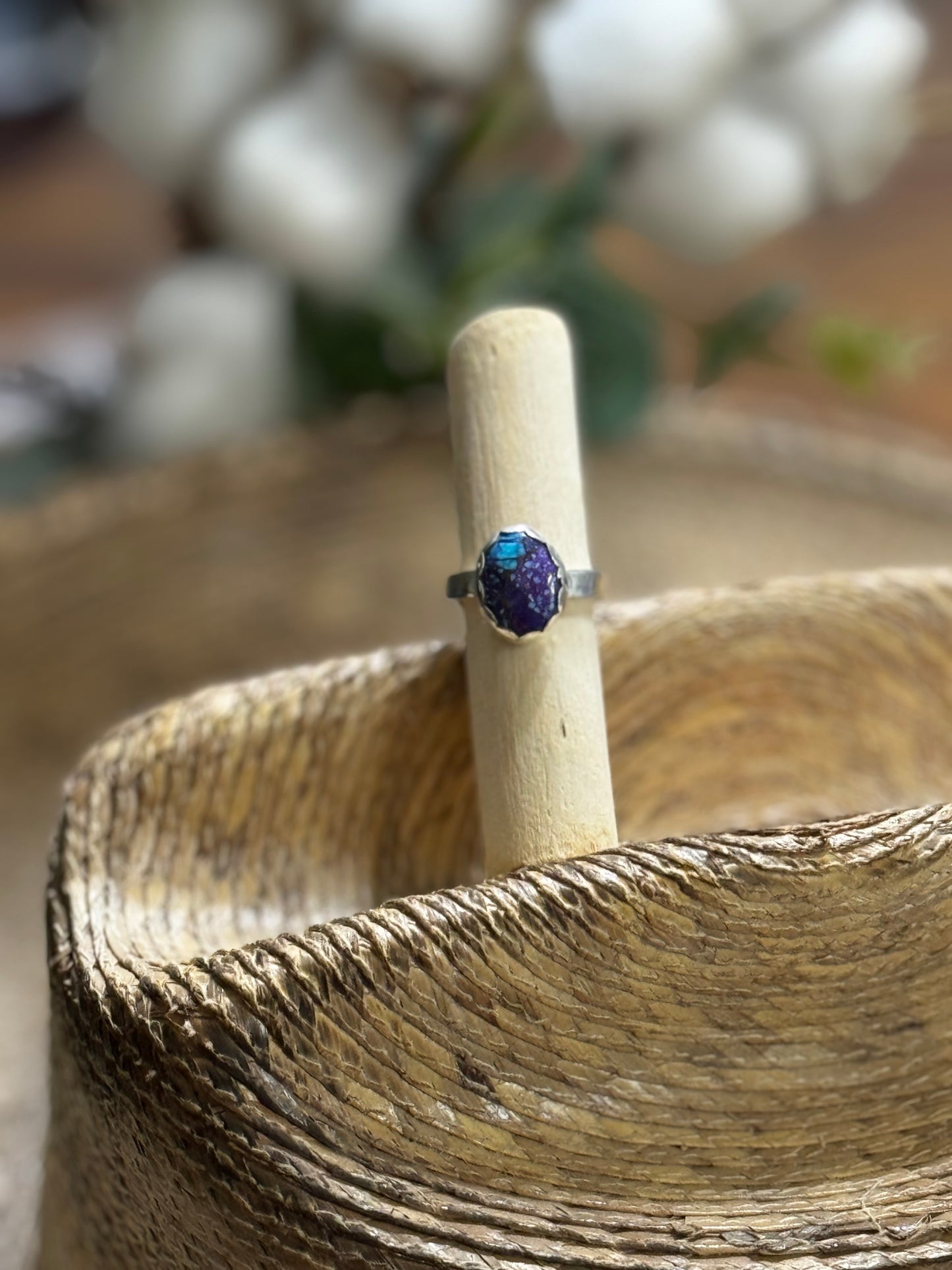 Size 8-1/2 adjustable ring